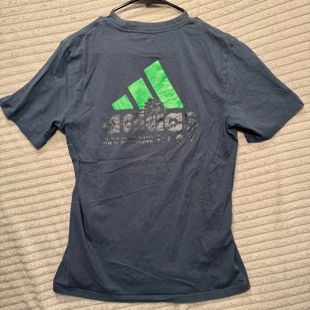 Adidas Shirt Mens Small‎ Blue Graphic Logo Pocket Tee Casual Logo Print